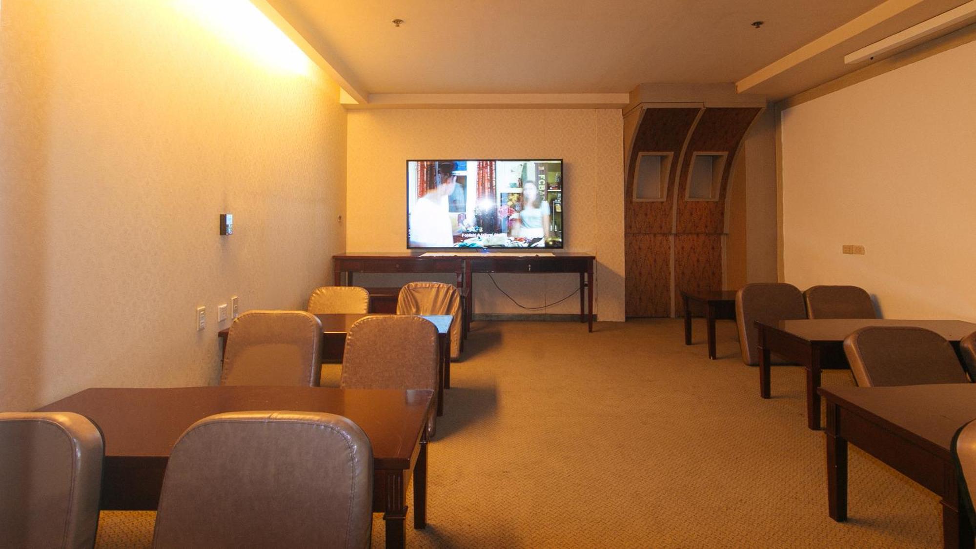Reddoorz Premium At Jjimjbang Hotel Spa Manila Exterior photo