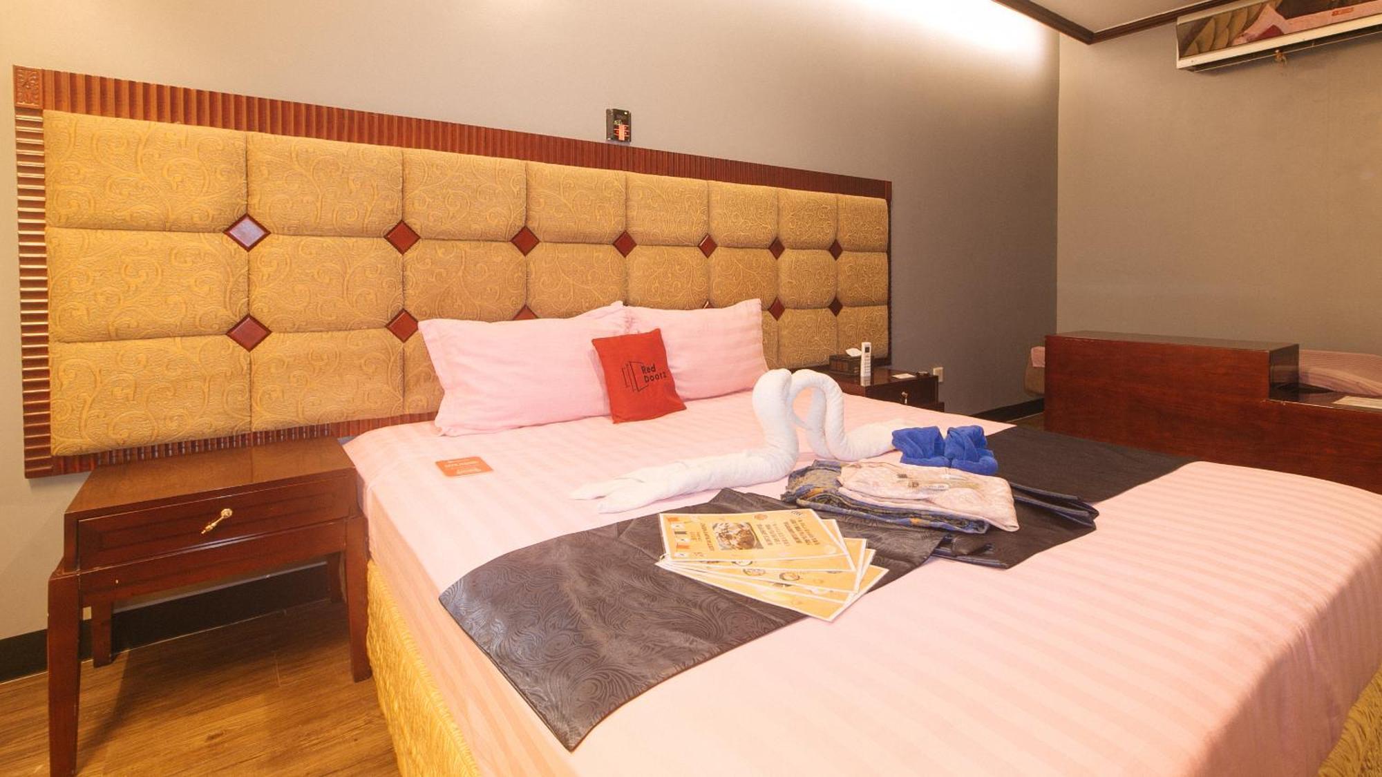 Reddoorz Premium At Jjimjbang Hotel Spa Manila Room photo